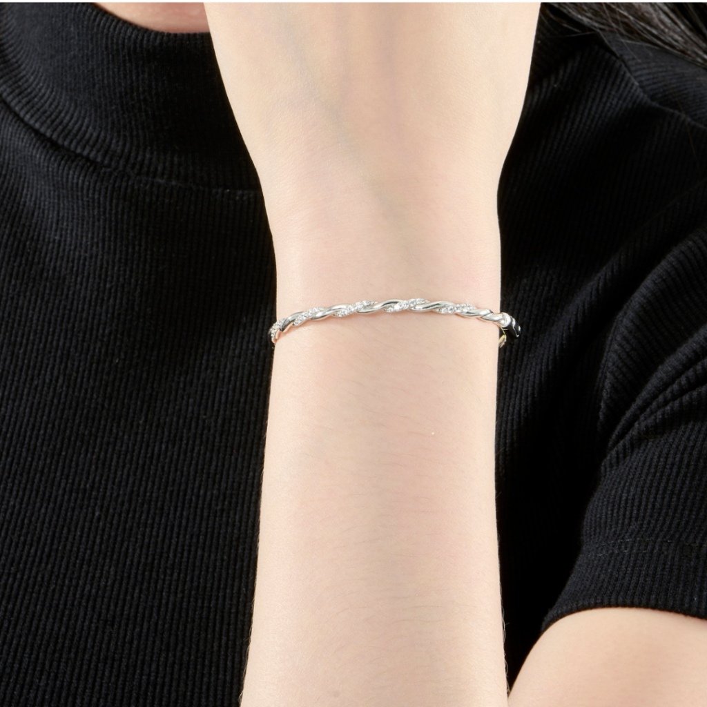 Lắc tay bạc couple Aurelia trắng