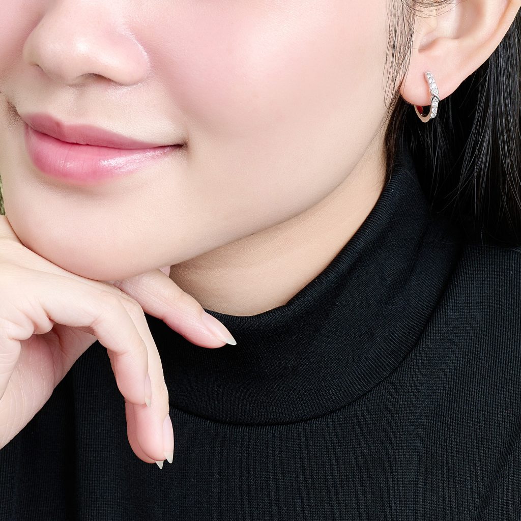 Bông Tai Kim Cương