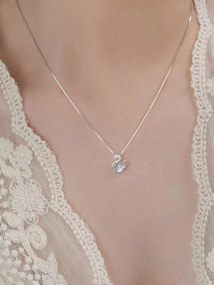 Dây chuyền bạc bị đen